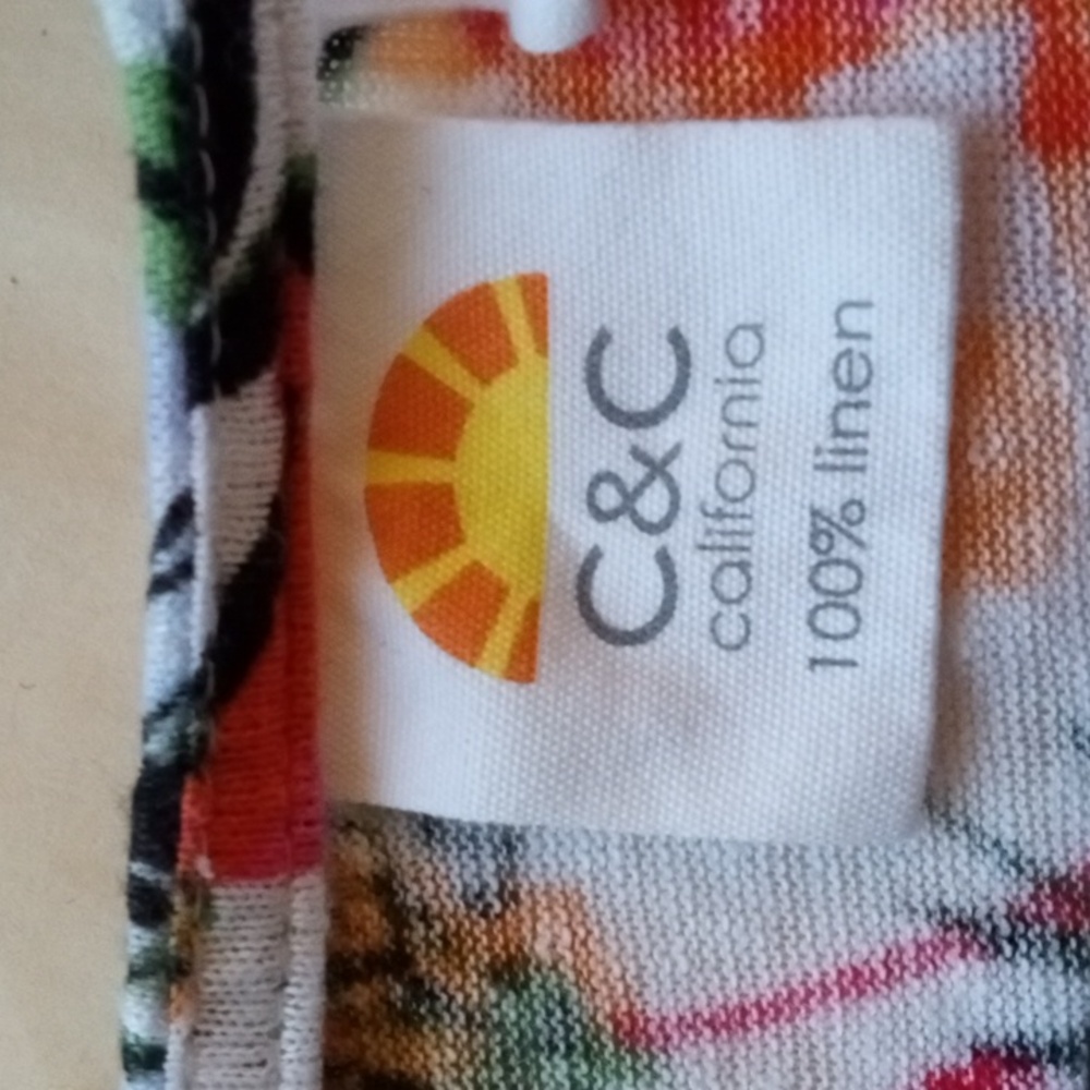 C&C California, Linen, summer, beachy, casual, vacation, cruise - Picture 3 of 8